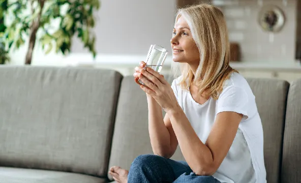Reasons woman drinking 4