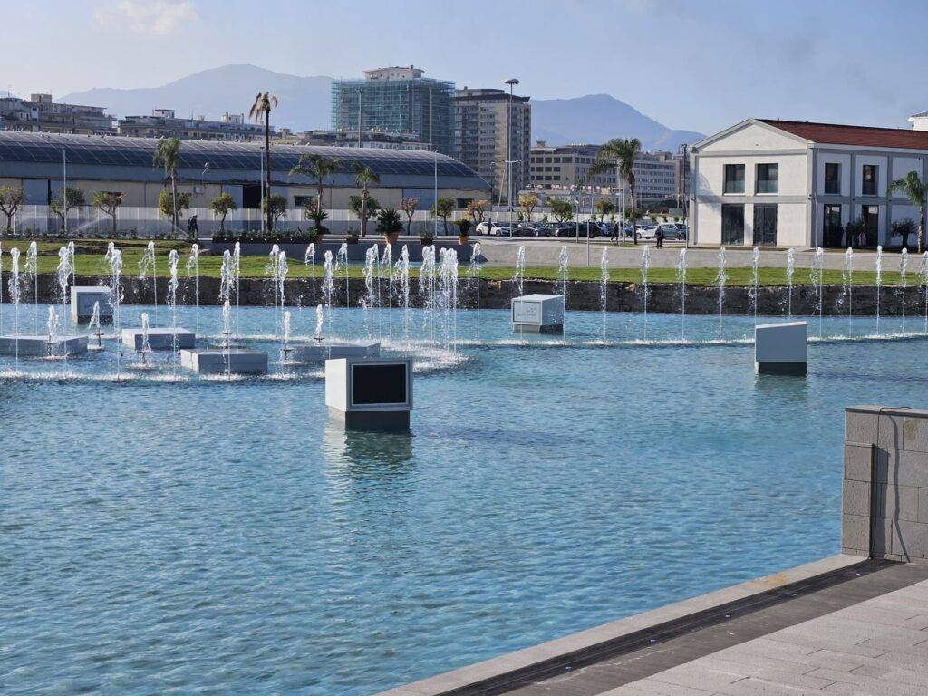 acqua molo trapezoidale palermo