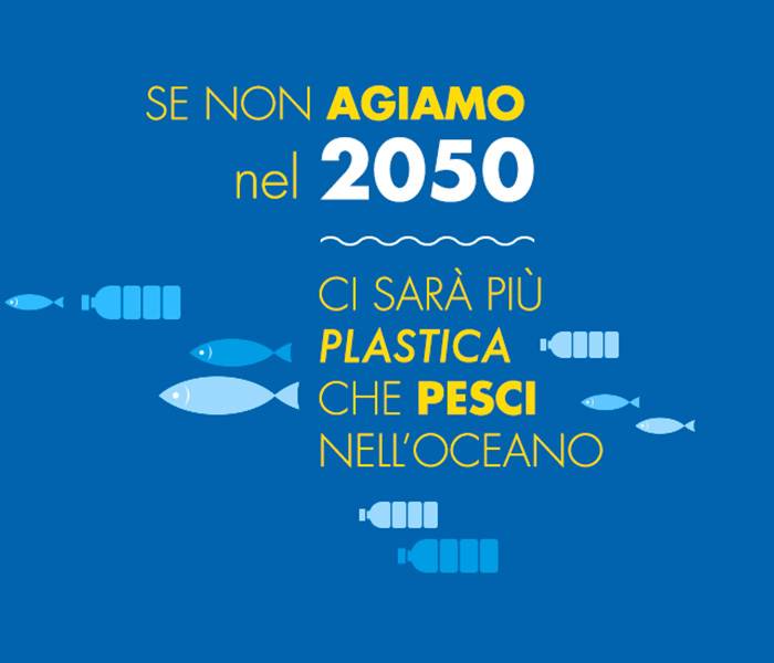 un mare di plastica