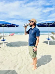 Borraccia acqua km 0 spiaggia plastic free