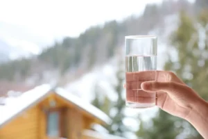 bere acqua inverno idratazione pelle