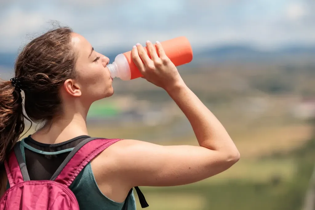 bere acqua primavera