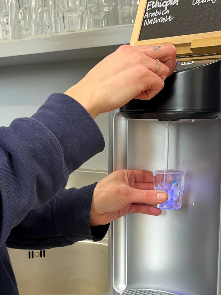 selfizz acqua erogatore bar caffé